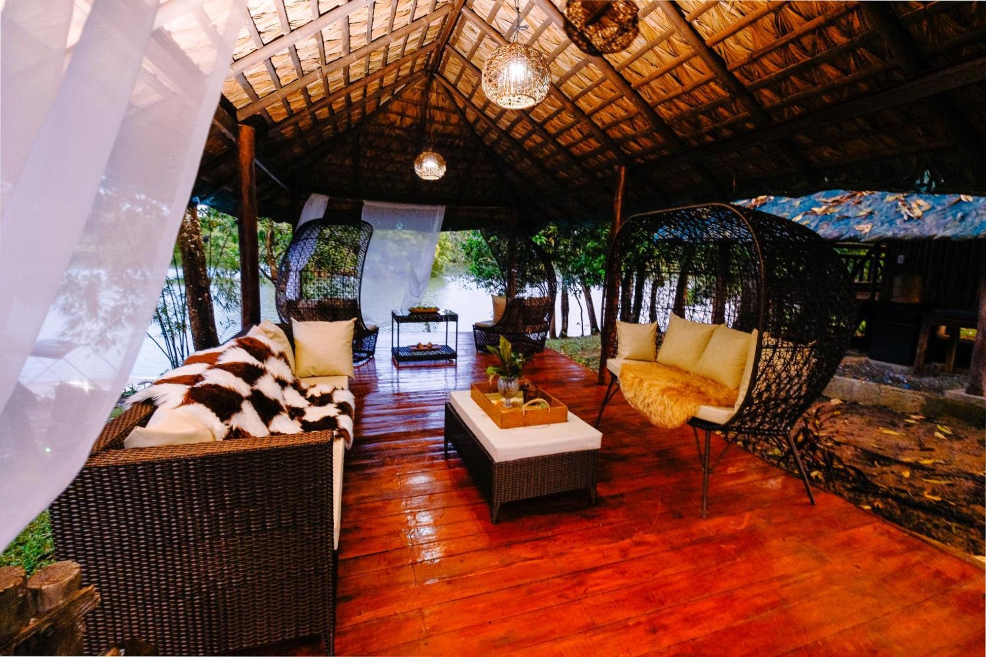 Almost Heaven Lake Resort By Cocotel Cavinti エクステリア 写真